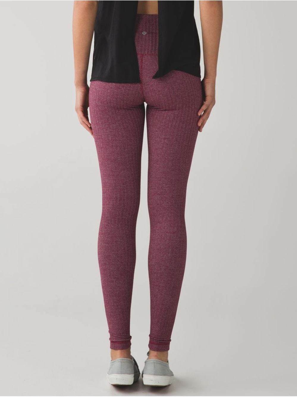 Lululemon fleece wunder under High-Waist Maroon Athletic Leggings size 10